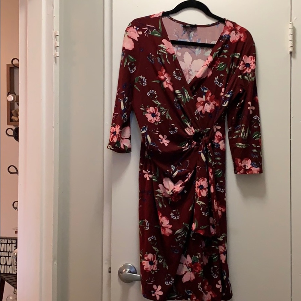 Nina Leonard Wrap dress size M
